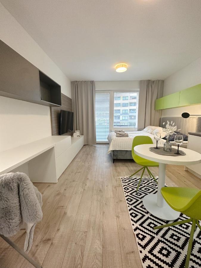 Dmr Apartments Cityhall Košice Eksteriør bilde