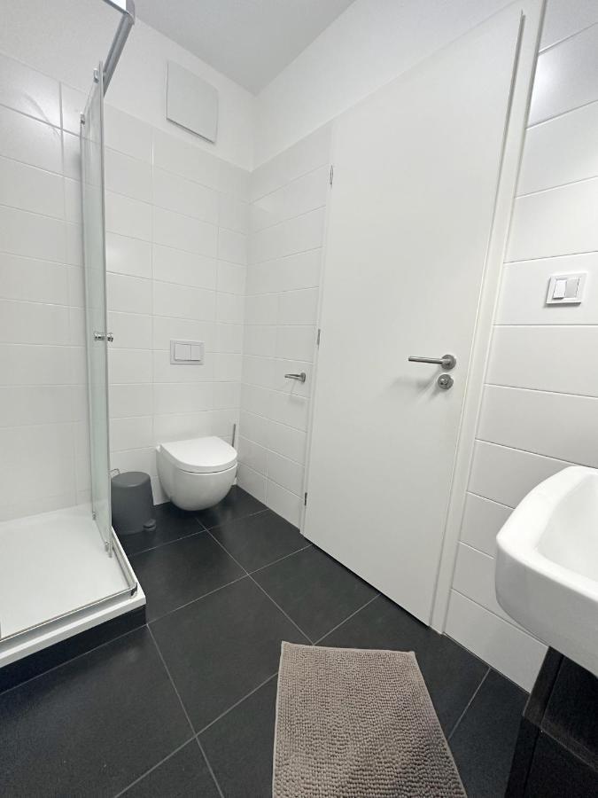 Dmr Apartments Cityhall Košice Eksteriør bilde